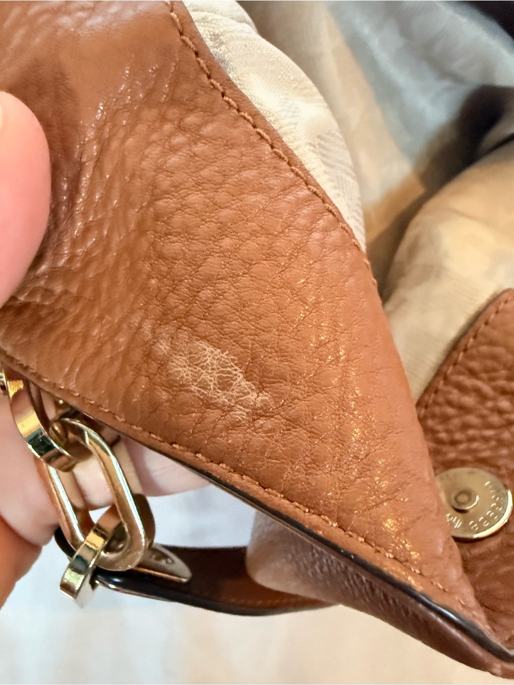 Michael Kors Chestnut Pebbled Leather hobo Shoulder Bag with Gold Hardware - Picture 12 of 14